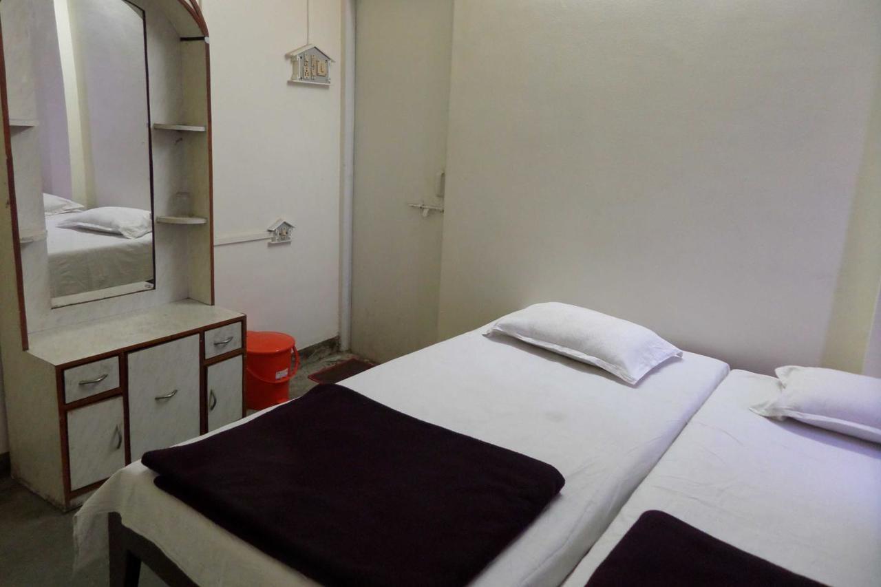Parvat Lodge Ahmednagar Eksteriør billede
